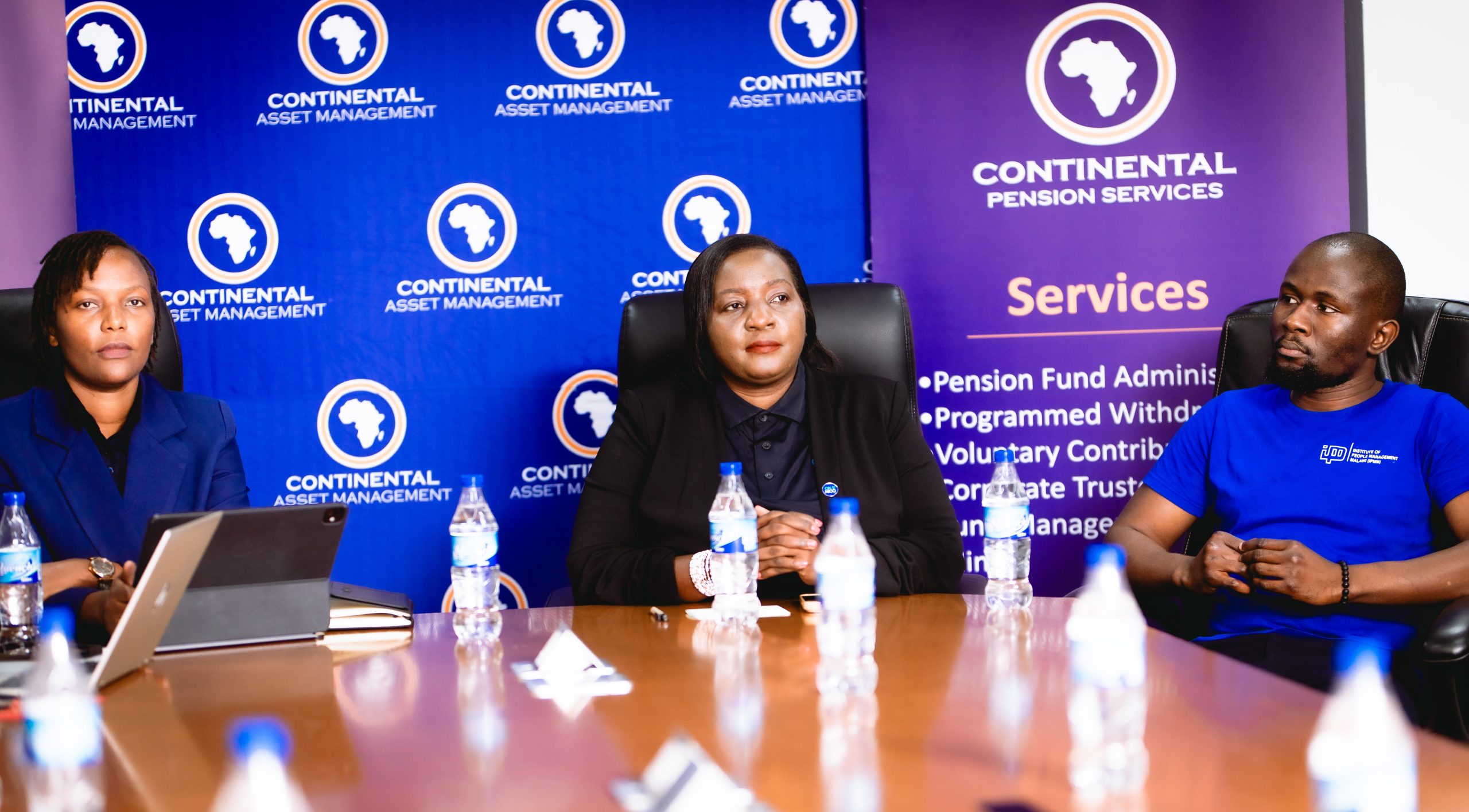 Conference participants at sponsorship ceremony